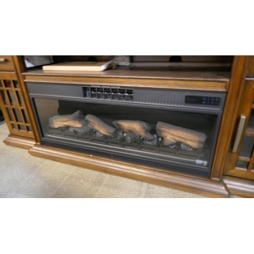 3231 - Everett Media Mantel Fireplace, Original RRP £583.33 + Vat (4220-29) *This lot is subject to Vat