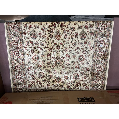 3264 - Ivory grand full pile cashmere all over floral design 230 x 160