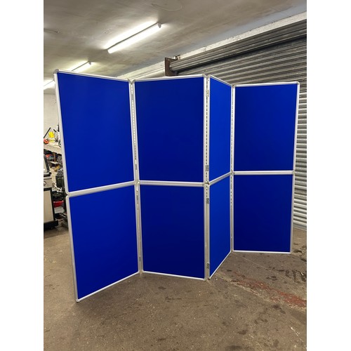 5404 - A NOBO Pro-Panel, 8 panel blue fabric and dry white board folding display stand with bag