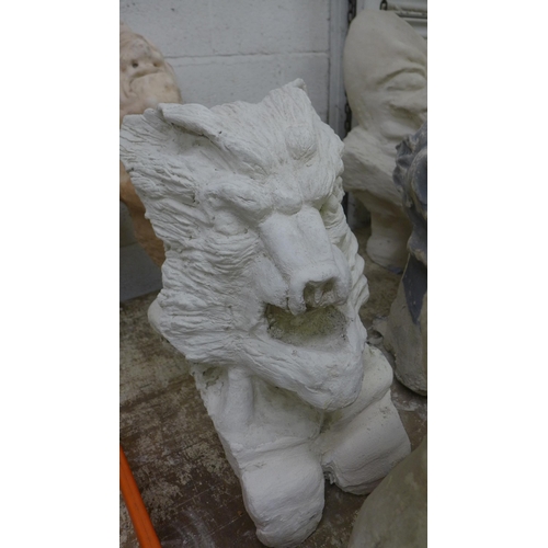 5406 - 12 busts featuring miscellaneous characters including cyclops, a gargoyle, a wolf, a mutant etc.