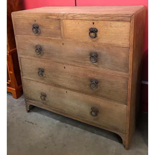 137 - An Arts & Crafts oak chest of drawers