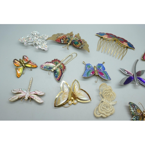 7146 - Butterfly costume jewellery