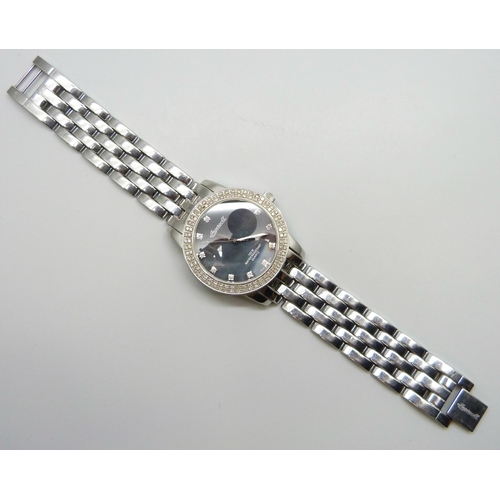 7164 - An Ingersoll Gems diamond bezel wristwatch, 42mm including crown, boxed