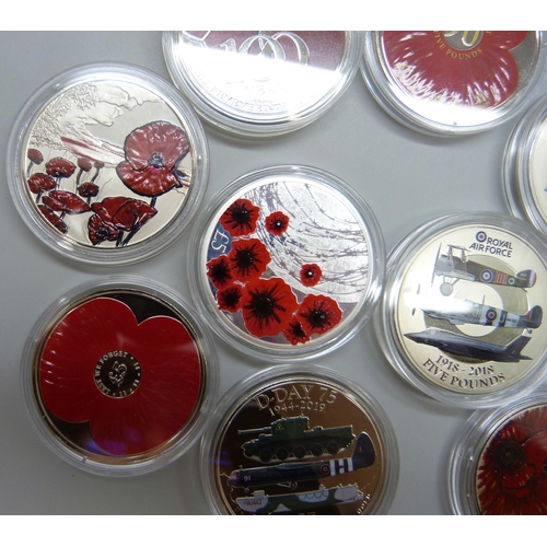 7189 - Ten enamelled commemorative £5 coins, RAF and Remembrance