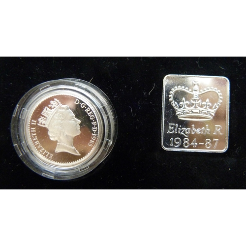 7193 - A Royal Mint 1984-1987 UK £1 Silver Proof Piedfort collection, cased with certificate