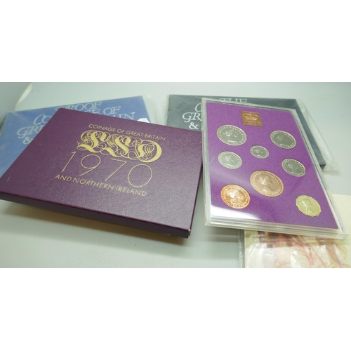 7217 - A collection of Royal Mint proof sets and uncirculated coin packs with change checker crowns/50p