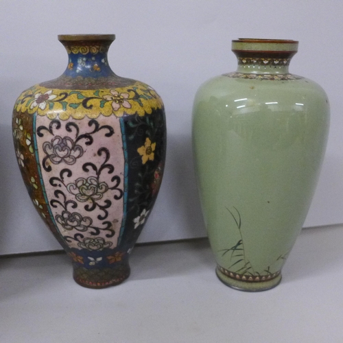 2015 - A collection of five Cloisonné vases includes a pair, tallest 18cm, all a/f