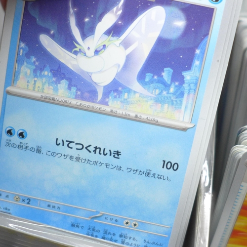 2079 - A large collection of over 1,000 Japanese Pokémon cards, some Halos and two Start Decks