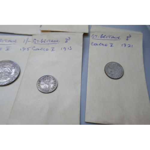 2169 - A colelction of coins, including commemorative crowns