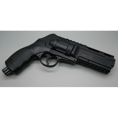 2176 - A T4E TR50 Tactical Revolver target shooting pistol, cal. .50, 23L039639, boxed  *PLEASE NOTE THIS L... 