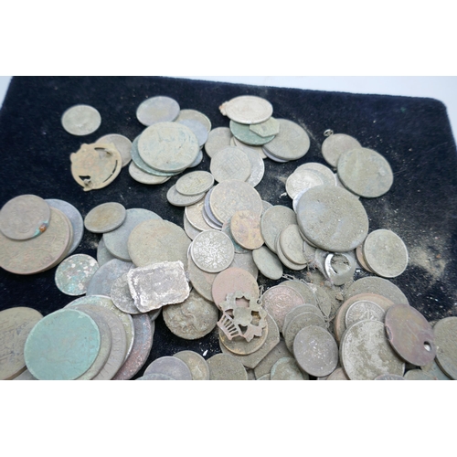 2183 - A collection of metal detector finds, mainly coins