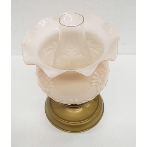 2221 - An oil lamp with pink glass shade **PLEASE NOTE THIS LOT IS NOT ELIGIBLE FOR IN-HOUSE POSTING AND PA... 