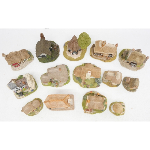 2241 - A large collection of Lilliput Lane houses (31 houses) and two Chris Holt model houses, together wit... 