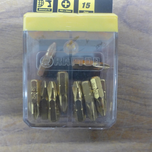 5002 - 20 packs of Raptor PH2 25mm diamond screwdriver bit sets