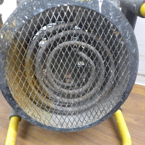 5018 - A Stanley 2KW workshop fan heater