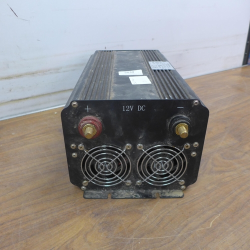 5030 - A DC to AC 12V power inverter