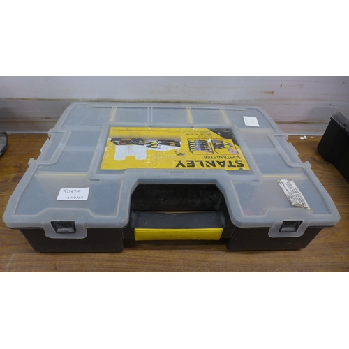 5063A - A Dewalt tool box and two Stanley organisers