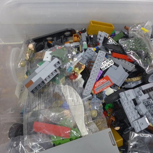 5080 - A large tray of Lego, some packs unopened