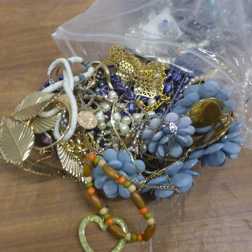 5094 - 3 bags of assorted costume jewellery