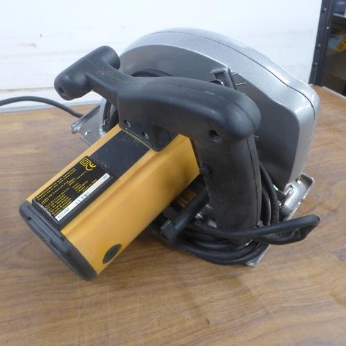 5317 - A JCB model-JCBD-CS, 230V, 1500W circular saw, in case