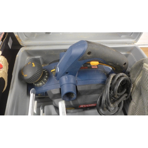 5321 - An Einhell Hypresso 18/24 Li, 18V cordless pressure washer and a cased Ryobi EPN7582N power planer