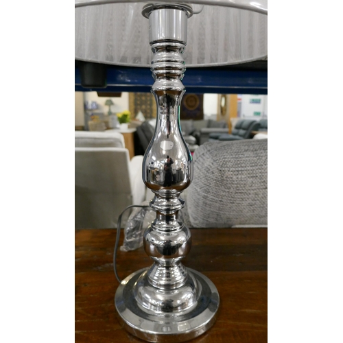 3082A - A pair of chrome table lamps