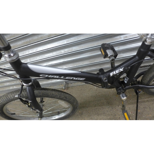 5141 - A Challenge Flex Folding City bike  *Police repossession*