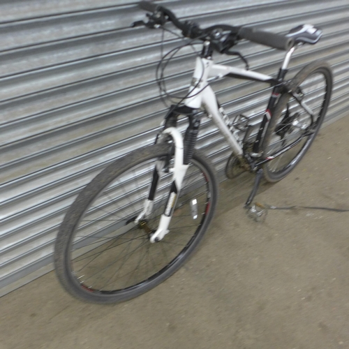 5146 - A Carrera Crossfire front suspension hardtail aluminium framed mountain bike  *Police repossession*