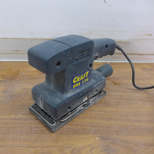 5097 - A Powercraft EOS 170 sheet sander and a Workzone air chisel set in case