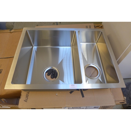 4012 - 2 x Idro large 1.5 bowl sinks - stainless steel *This lot is subject to VAT