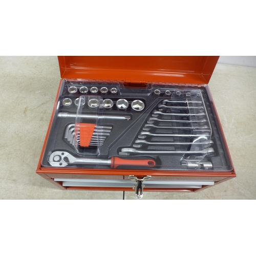 5040 - *VAT* A metal cased 118 piece tool box set including spanners, sockets, Allen keys, screwdrivers, dr... 