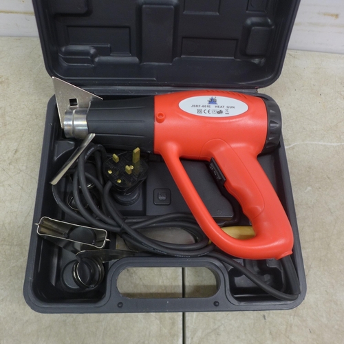 5043 - *VAT* A cased sample 240v JSRF-601E heat gun