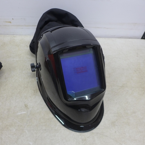 5073 - *VAT* A boxed sample Powered Air purifying welding respirator mask