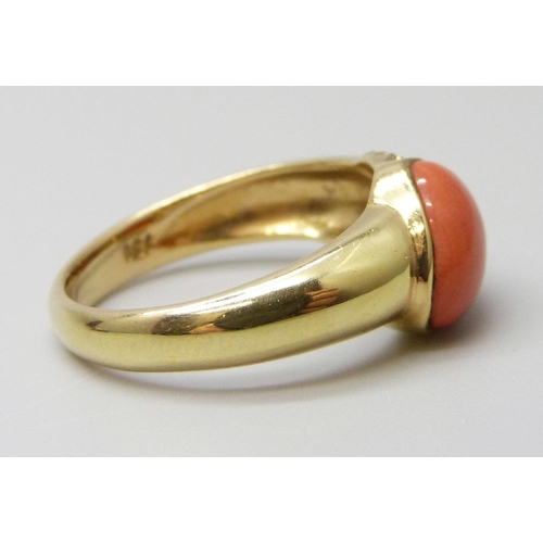 7015 - An 18ct gold designer style coral and diamond ring, 5.3g, M/N