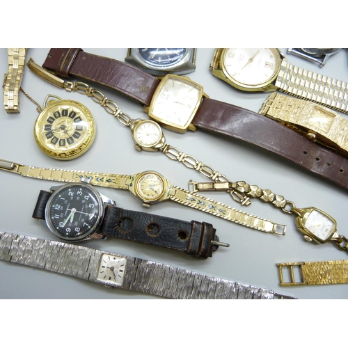 7138 - A collection of mechanical wristwatches including Timex and Oris, some a/f