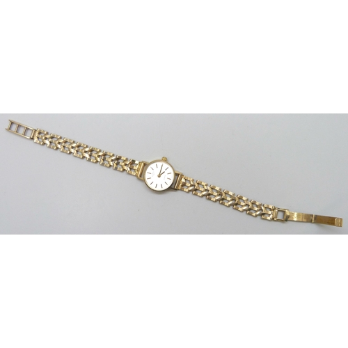 7145 - A 9ct gold cased lady's Rotary wristwatch on a 9ct gold strap, 15.8g total weight including movement... 