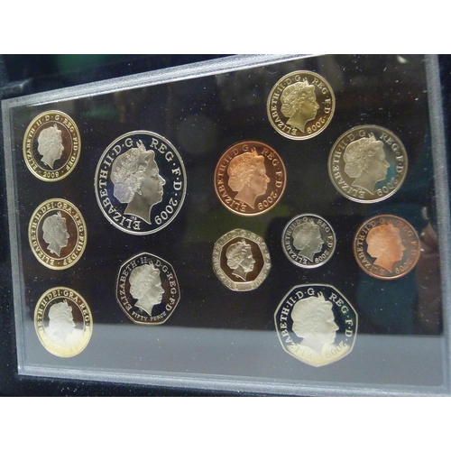 7205 - The Royal Mint 2009 brilliant uncirculated coin set containing 1p, 2p, 5p, 10p, 20p, 50p and £1, als... 