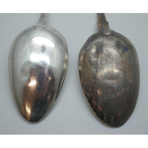 7240 - Two silver serving spoons, London 1835 and 1829, 121g