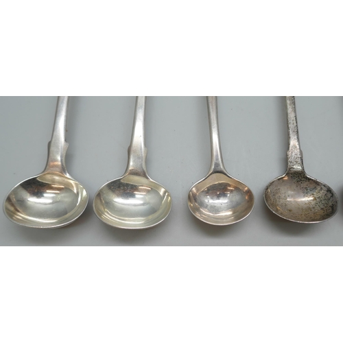 7241 - Georgian spoons - Two sets of three silver mustard spoons and a pair of silver mustard spoons, 85g