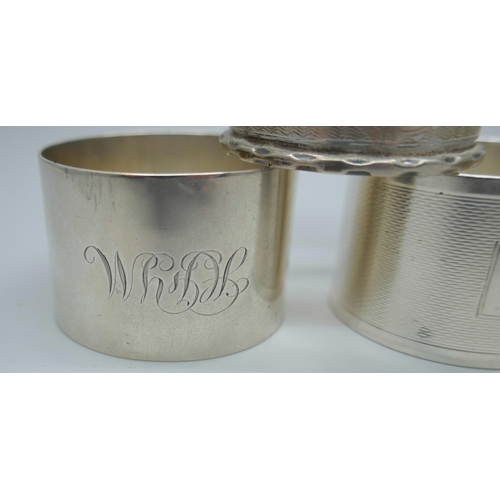 7246 - Four silver napkin rings, 107g