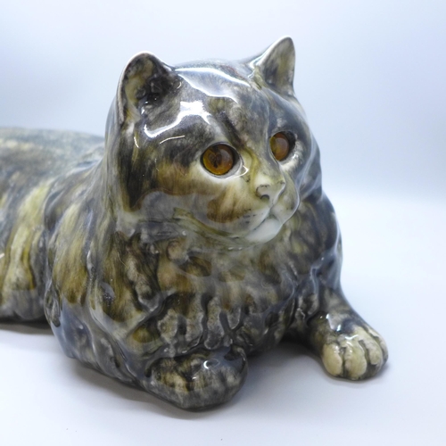 2009 - A large model Winstanley cat, Mike Hinton