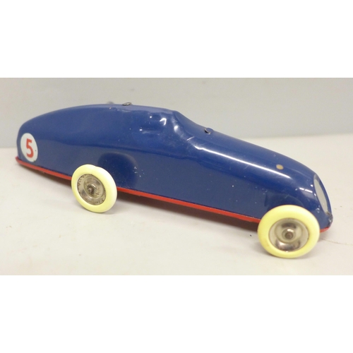 2036 - A Tri-ang Minic Toys no.13M clockwork racing car, 1930s