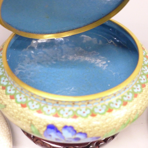 2038 - A Chinese cloisonné lidded pot, matching shallow bowl and a shallow bowl decorated with figures