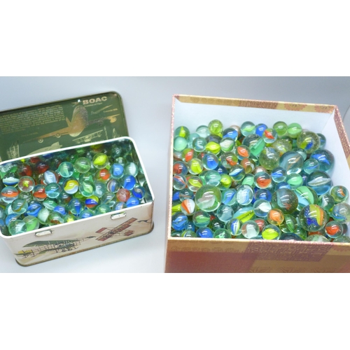 2078 - A collection of marbles