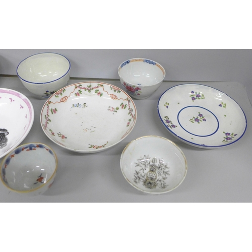 2089 - An early 19th Century transfer ware dish with pink border, three other dishes and six tea bowls, (7 ... 