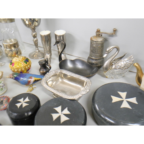 2140 - Assorted items including Maltese pots, pill boxes, silver plated boots, silver plated swans, two Tra... 