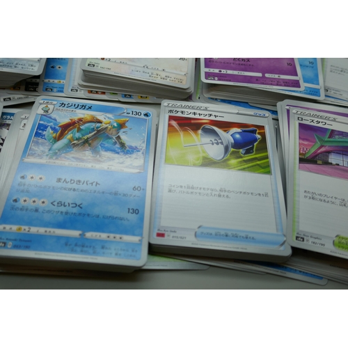 2177 - 550+ Japanese Pokémon cards including holographic