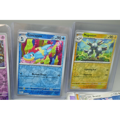 2178 - 600+ Pokémon cards including holographic