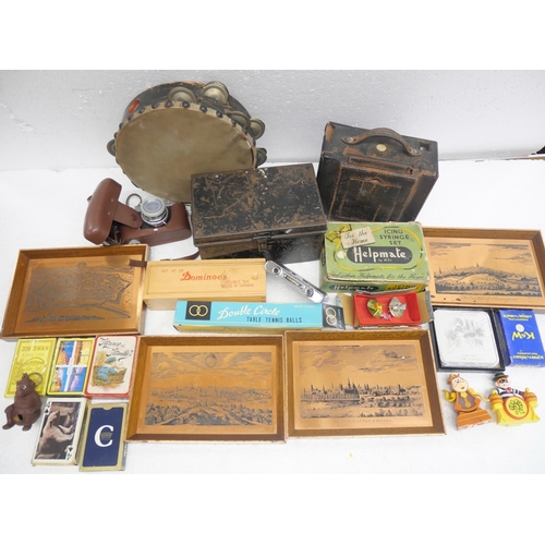 2261 - A collection of assorted items including an Eastman Kodak camera, a Halina camera, dominoes, playing... 