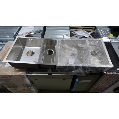 4006 - Two Idro 1.5 bowl LHD stainless steel sinks (481-41, 42)  * This lot is subject to VAT